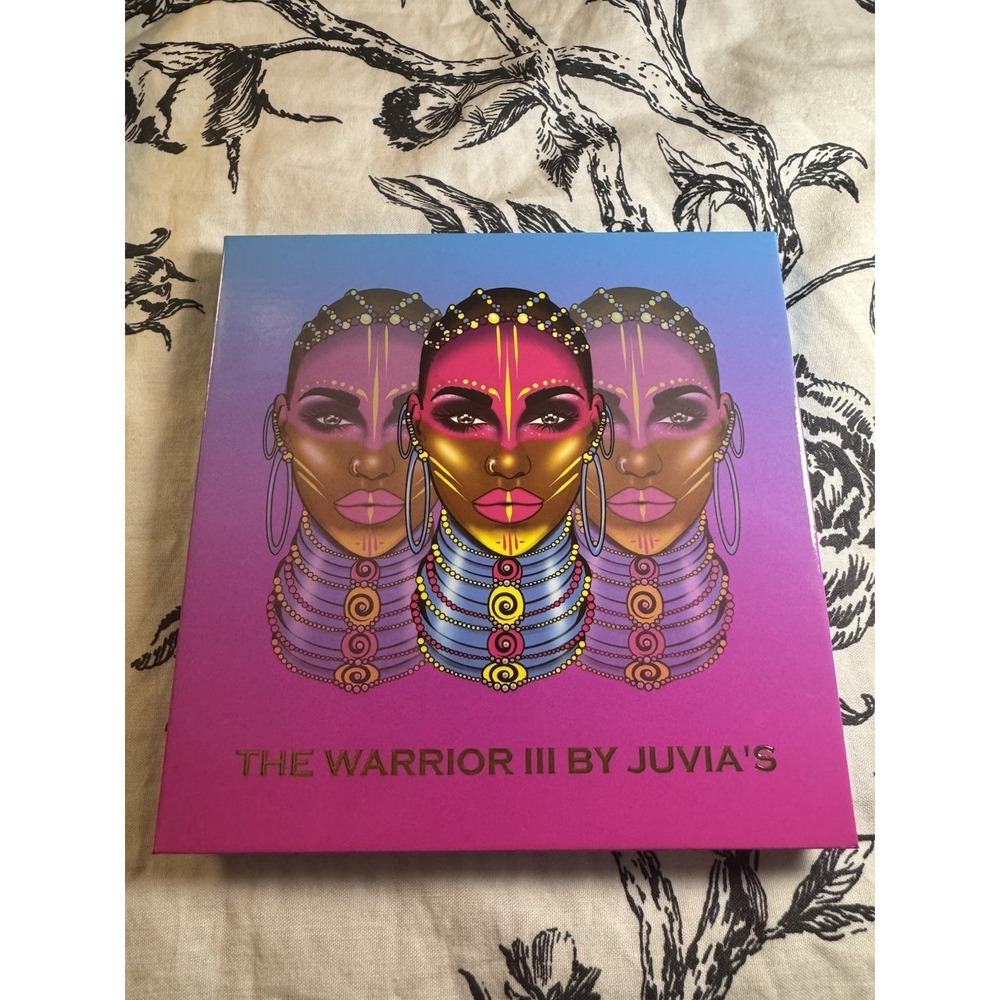 NIB The Warrior III By Juvia's eyeshadow palette 9 large Bright colors Make Up